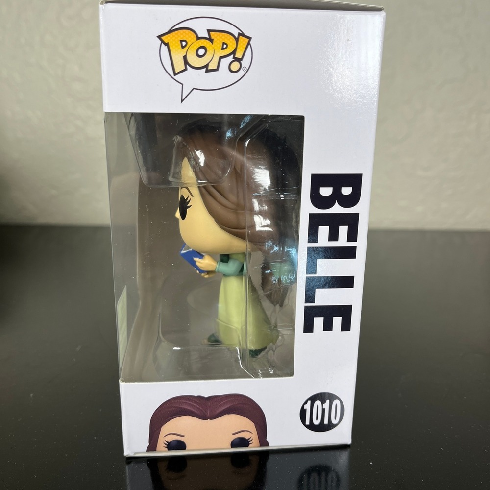 Funko Pop Disney Beauty and the Beast Belle Limited Edition 1010 Vinyl Figure - Picture 3 of 7